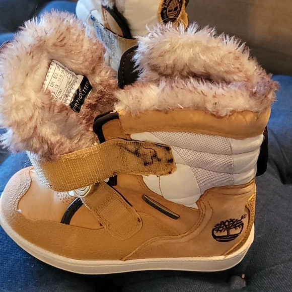 Timberland | Shoes | Kids Timberland Snow Boots | Poshmark display picture 2